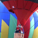 three in a balloon 9410